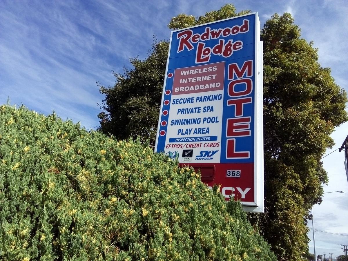 Redwood Lodge Motel Levin Exterior photo
